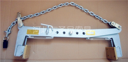 安裝路沿石的專用工具 安裝路沿石的專用工具